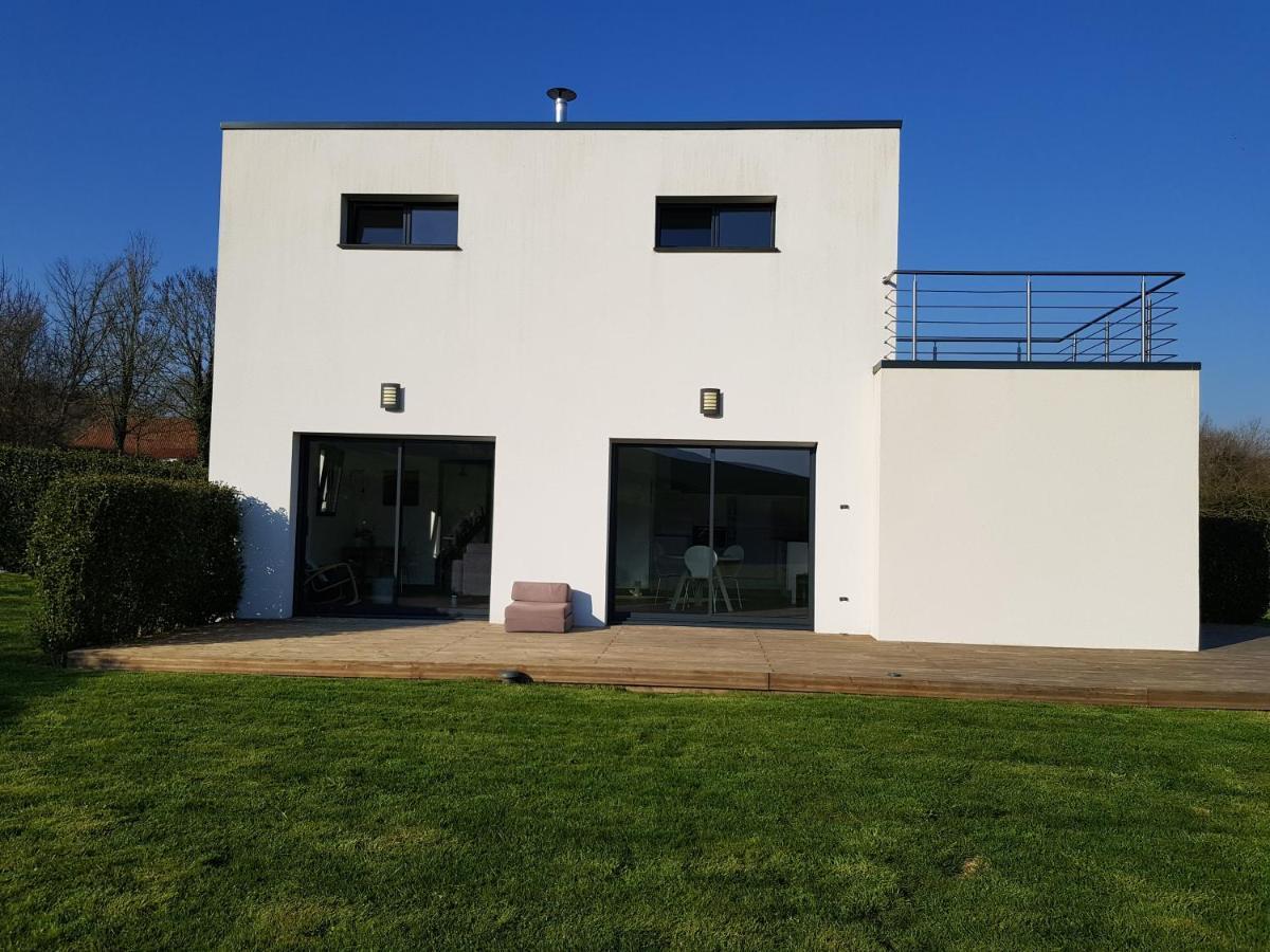 Maison Moderne A La Campagne Bezinghem Extérieur photo